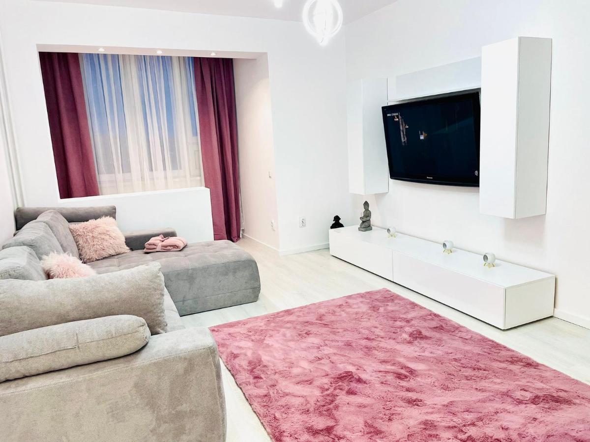 Popa Angela Apartment Oradea Luaran gambar